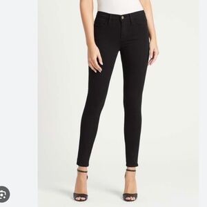 FRAME Le Skinny De Jeanne Jeans Black Size 28